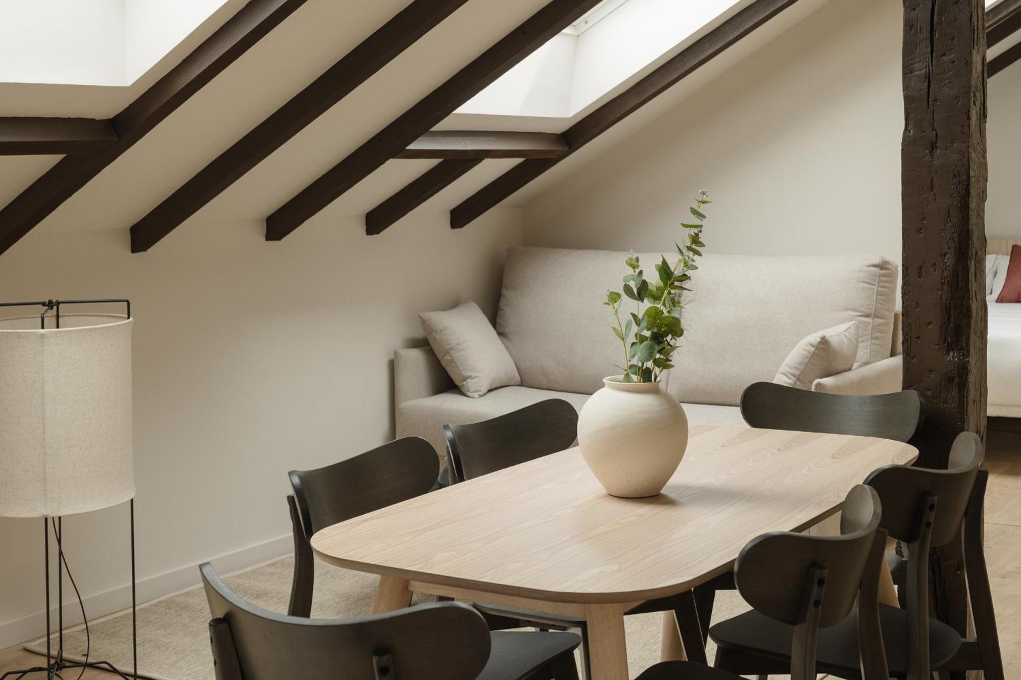 Libere Bilbao Ledesma Apartment Exterior foto