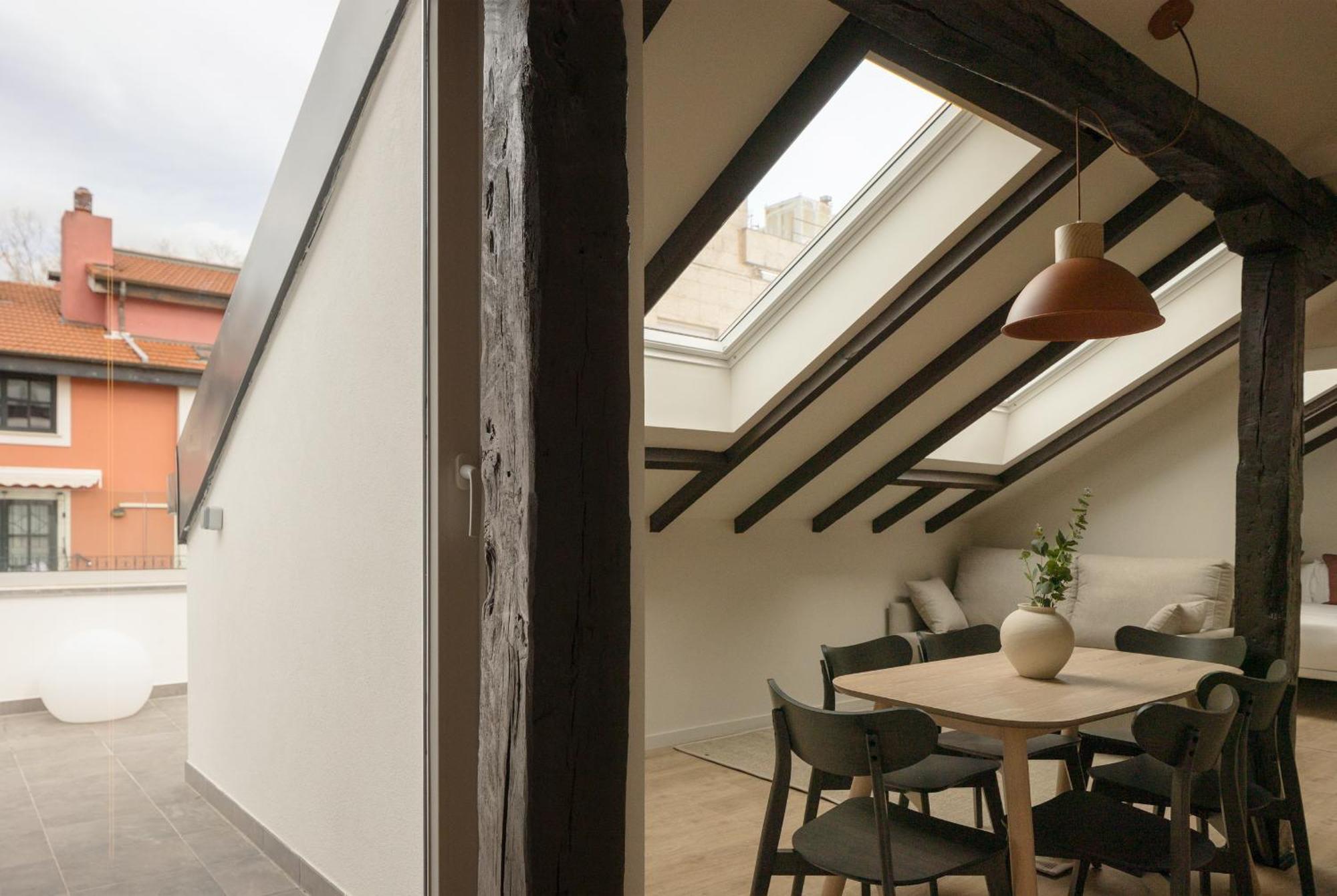 Libere Bilbao Ledesma Apartment Exterior foto